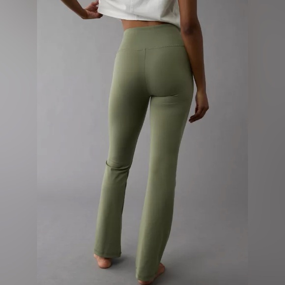 AE The Everything Highest Waist Flare Legging - Picture 2 of 7